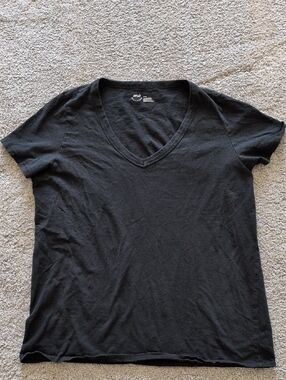 Aerie Black Cotton V Neck T-shirt Size Medium